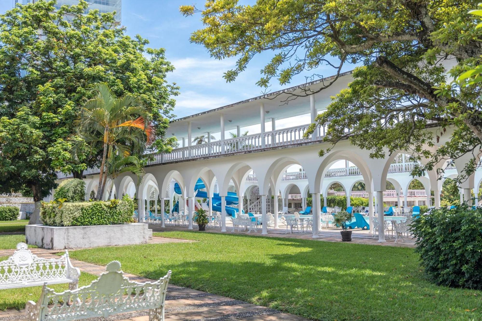 Collection O Hotel Mocambo, Boca Del Rio Веракрус Экстерьер фото